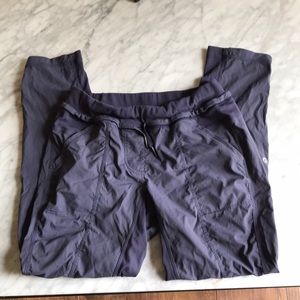 Lululemon size 6 joggers blue gray color